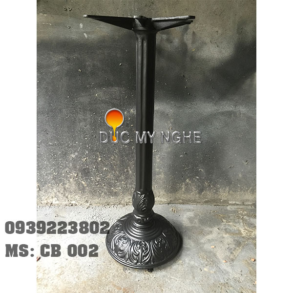 Bàn bar cafe đế tròn hoa văn gang đúc CB 002